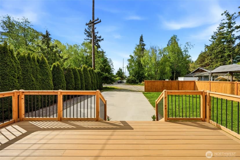 Property photo for 3523 Bennett Drive, Bellingham photo 23