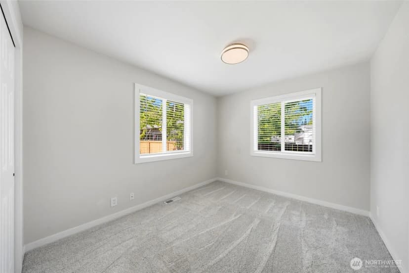 Property photo for 3523 Bennett Drive, Bellingham photo 28