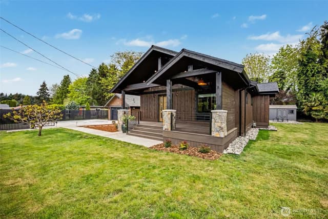 Property photo for 14915 80th Street E, Puyallup photo 4