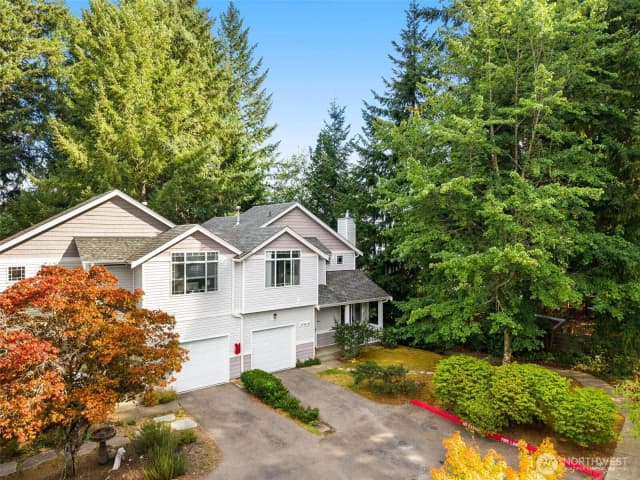 Property photo for 4748 Lakeshore Lane Se #b, Olympia photo 3