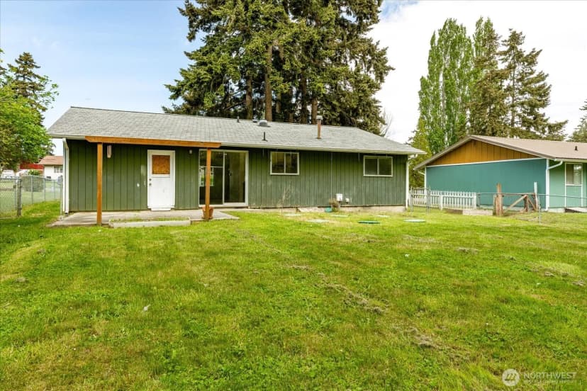 Property photo for 1167 Sparrow Drive, Oak Harbor photo 21