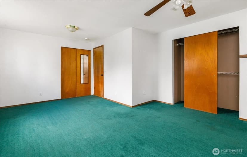 Property photo for 1167 Sparrow Drive, Oak Harbor photo 17