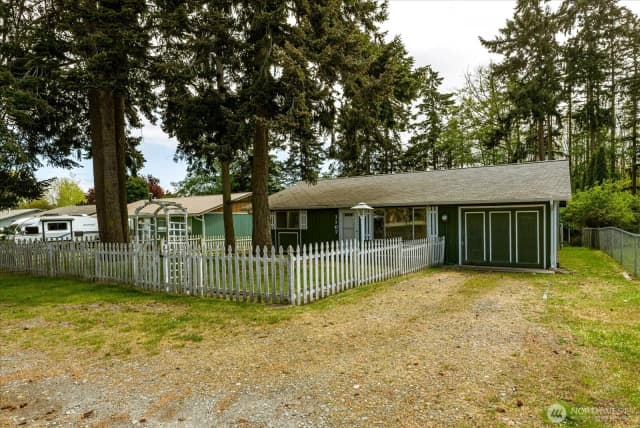 Property photo for 1167 Sparrow Drive, Oak Harbor