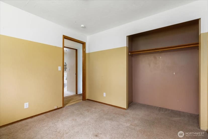 Property photo for 1167 Sparrow Drive, Oak Harbor photo 14