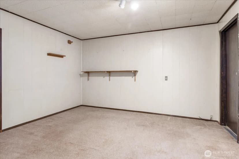 Property photo for 1167 Sparrow Drive, Oak Harbor photo 10