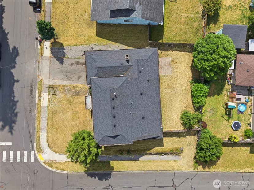Property photo for 2735 26th Street Se, Auburn photo 31
