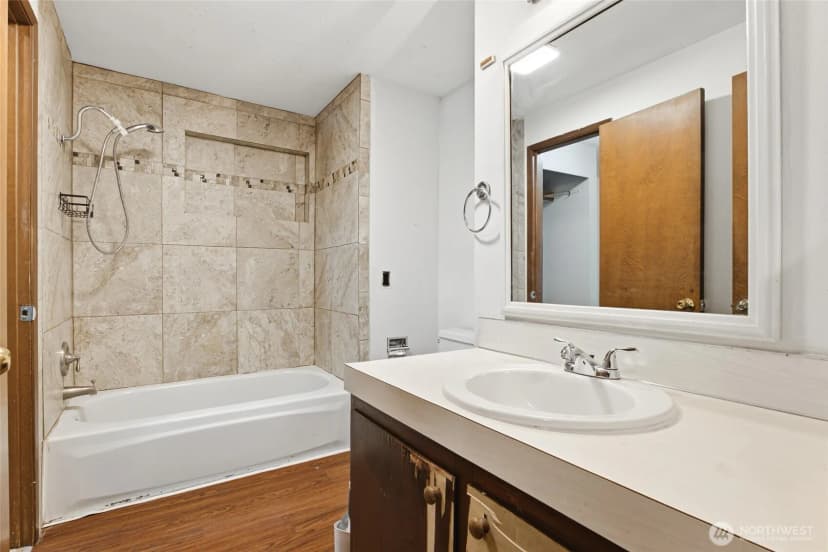 Property photo for 2735 26th Street Se, Auburn photo 20