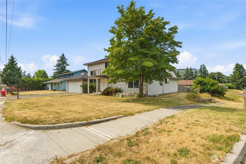 Property photo for 2735 26th Street Se, Auburn photo 30