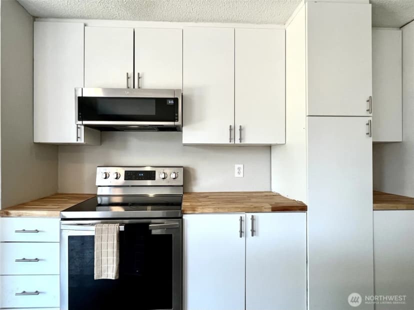 Property photo for 2735 26th Street Se, Auburn photo 8