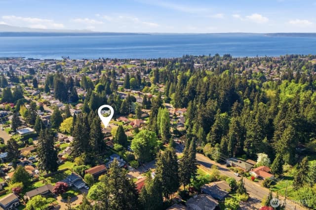 Property photo for 21225 96th Avenue W, Edmonds photo 4