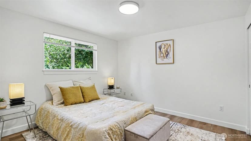 Property photo for 11040 40th Avenue Ne, Seattle photo 11