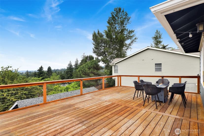 Property photo for 1818 35th Street, Bellingham photo 17