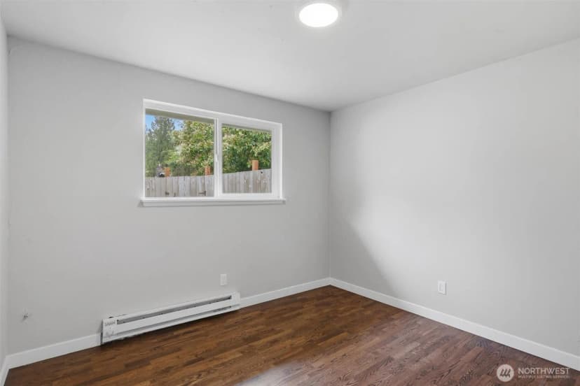 Property photo for 34012 Peasley Canyon Way S, Auburn photo 18