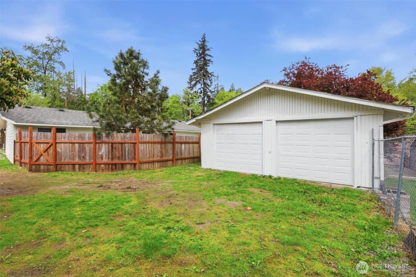 Property photo for 34012 Peasley Canyon Way S, Auburn photo 5