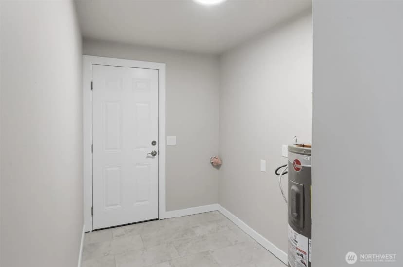 Property photo for 34012 Peasley Canyon Way S, Auburn photo 21