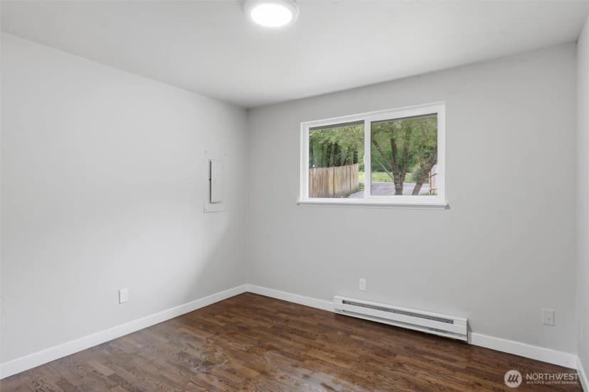 Property photo for 34012 Peasley Canyon Way S, Auburn photo 16