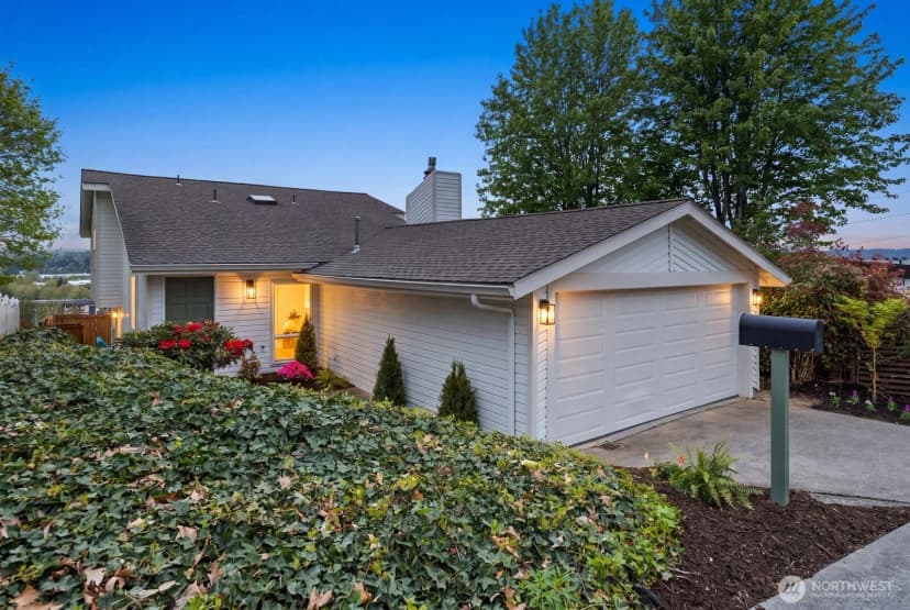 Property photo for 411 Cedar Ave S, Renton