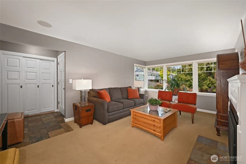 Property photo for 4061 W Ruffner Street, Seattle photo 6