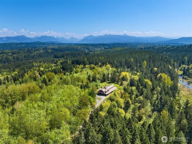 Property photo for 8208 219th Avenue Se, Snohomish photo 2
