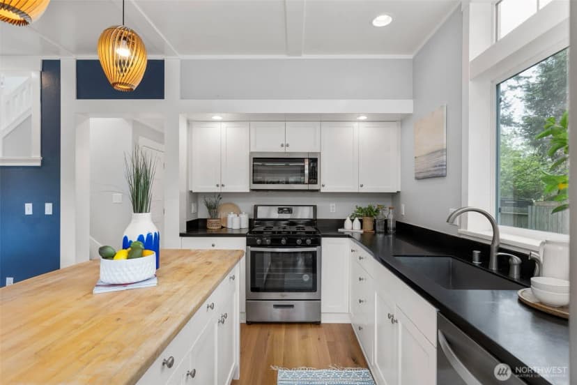 Property photo for 712 Mcpherson Street, Port Townsend photo 11