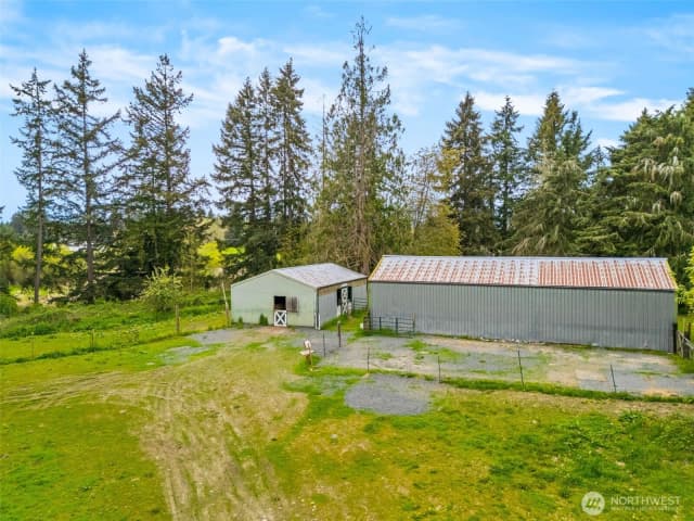Property photo for 35308 16th Avenue Ct S, Roy photo 5