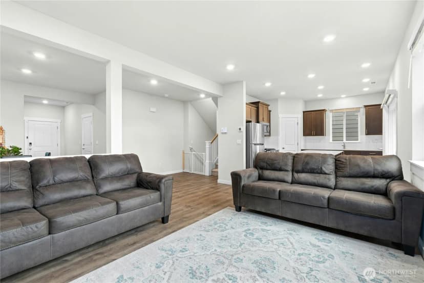 Property photo for 13030 13th Place W, Everett photo 6