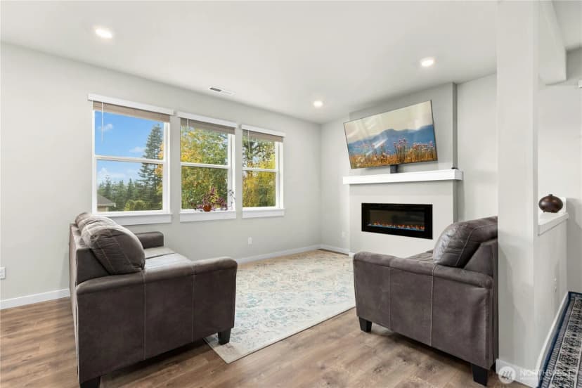 Property photo for 13030 13th Place W, Everett photo 7
