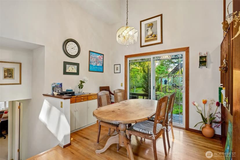 Property photo for 1606 153rd Avenue Se, Bellevue photo 6