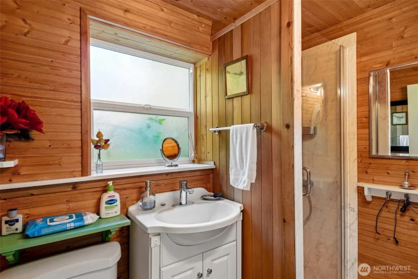 Property photo for 1606 153rd Avenue Se, Bellevue photo 18
