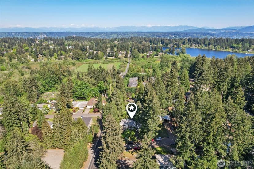 Property photo for 1606 153rd Avenue Se, Bellevue photo 28