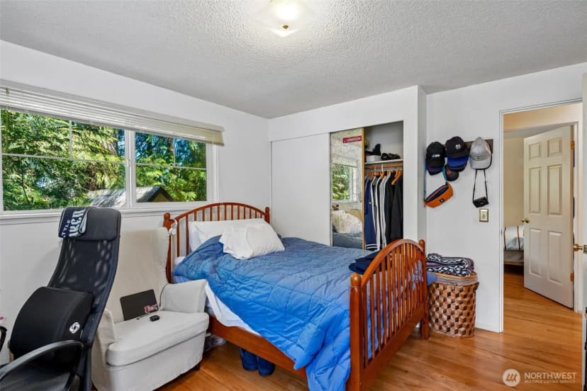 Property photo for 1606 153rd Avenue Se, Bellevue photo 11