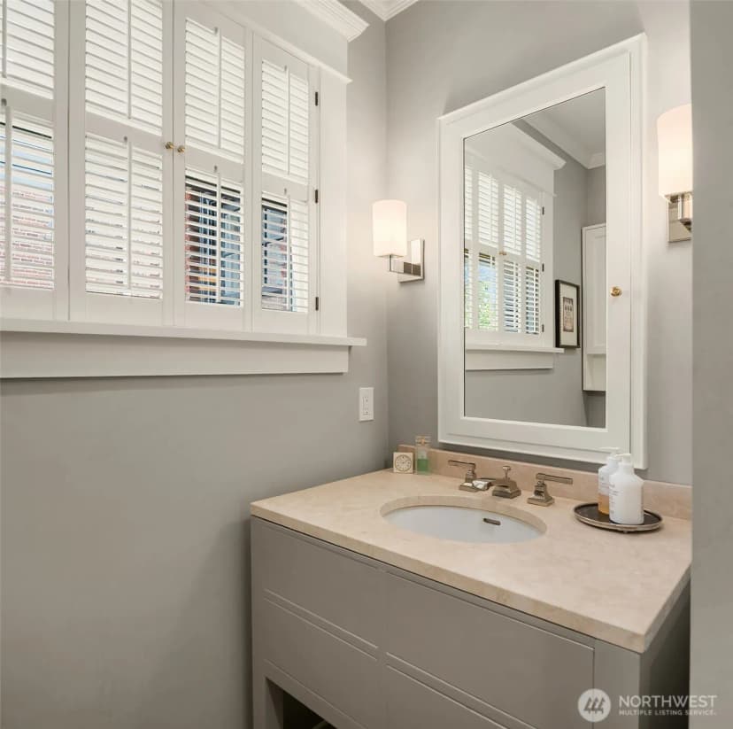 Property photo for 941 11th Avenue E #3, Seattle photo 22