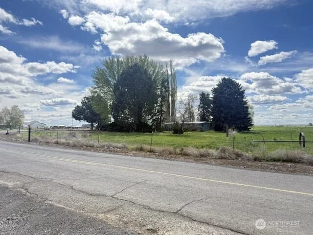 Property photo for 2493 Rd 19 Ne, Soap Lake photo 30