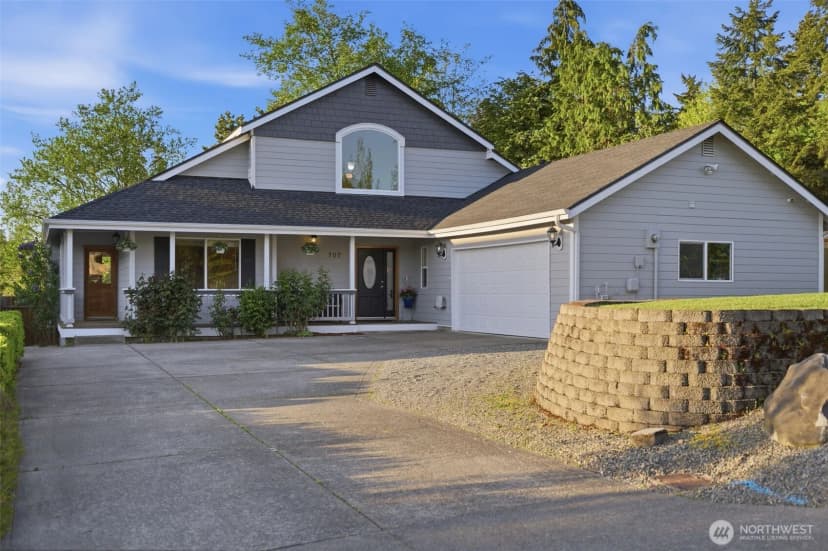 Property photo for 707 Gove Street Steilacoom, Steilacoom photo 2