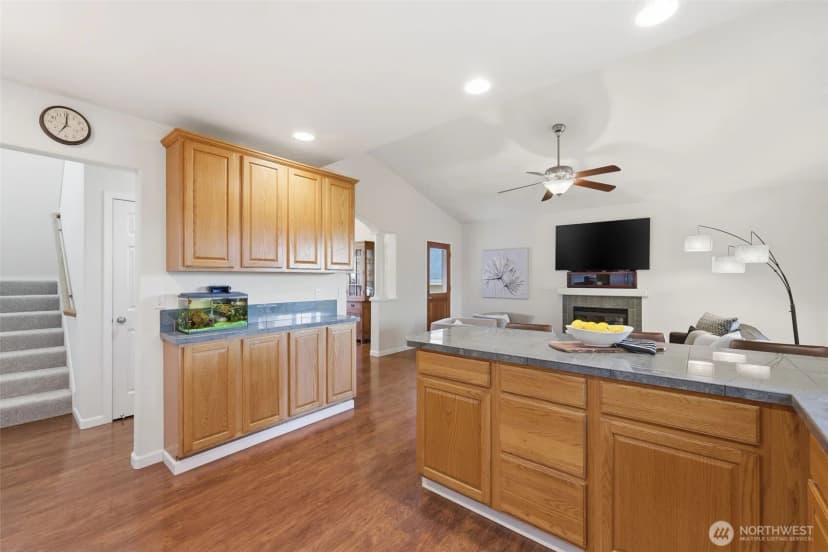 Property photo for 707 Gove Street Steilacoom, Steilacoom photo 26