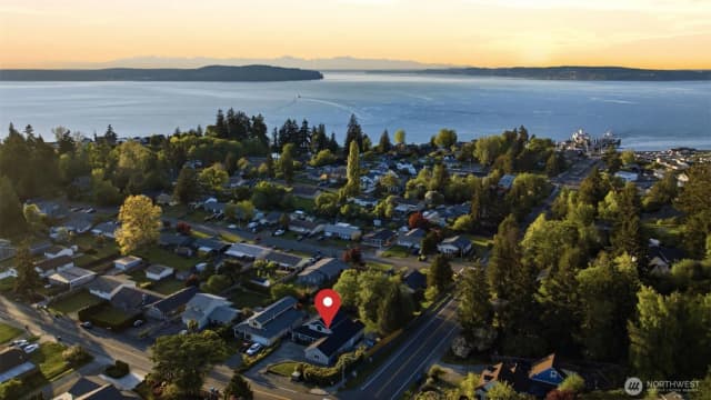 Property photo for 707 Gove Street Steilacoom, Steilacoom photo 4