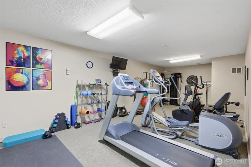 Property photo for 401 100th Avenue Ne #209, Bellevue photo 36