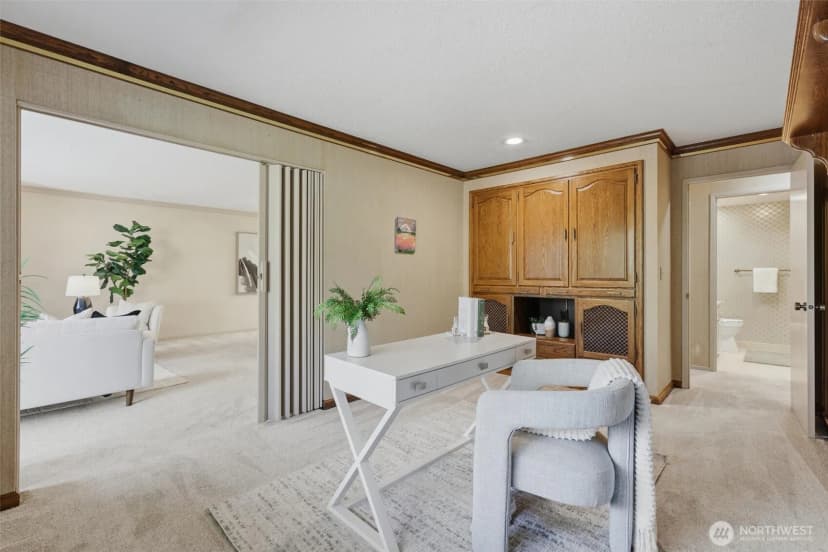 Property photo for 401 100th Avenue Ne #209, Bellevue photo 26