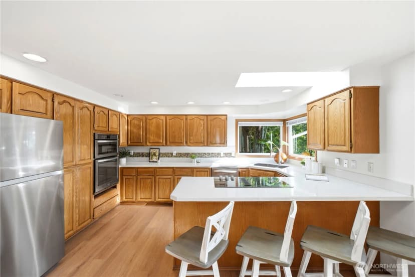 Property photo for 6031 88th Street Sw, Mukilteo photo 4