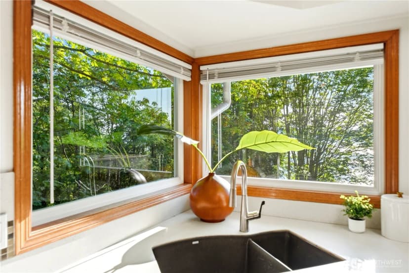 Property photo for 6031 88th Street Sw, Mukilteo photo 6