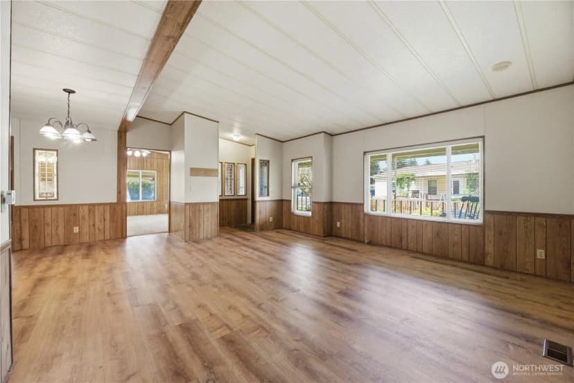 Property photo for 785 Dogwood Place, Enumclaw photo 5
