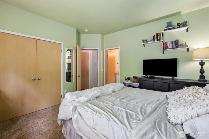 Property photo for 11308 6th Avenue E, Tacoma photo 13