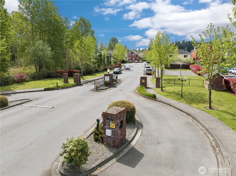 Property photo for 11308 6th Avenue E, Tacoma photo 35