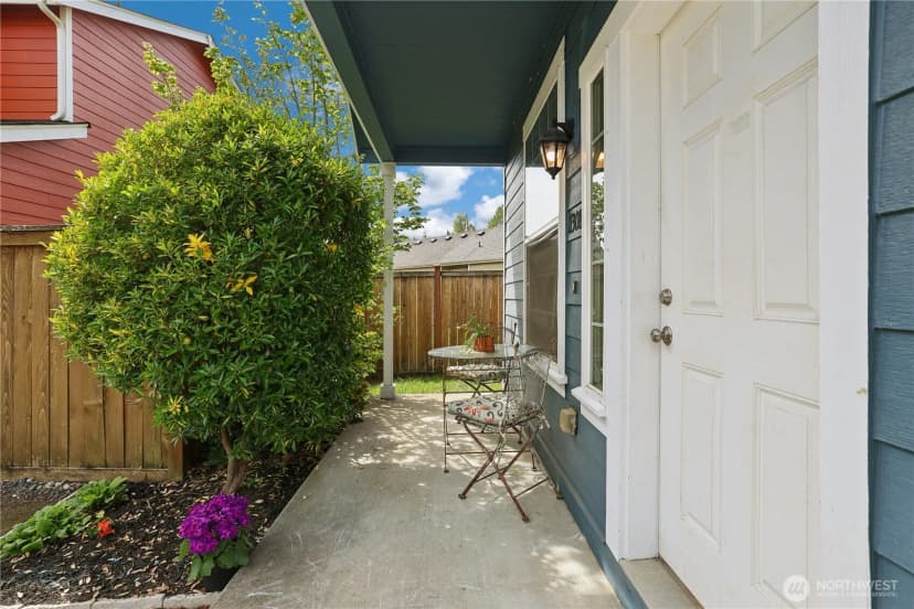 Property photo for 11308 6th Avenue E, Tacoma photo 3