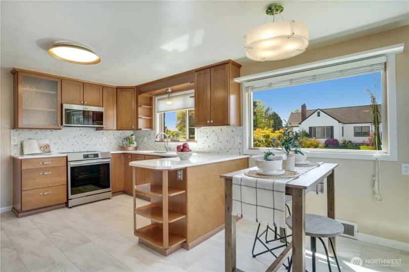 Property photo for 4017 N 9th Street, Tacoma photo 11