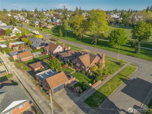Property photo for 4017 N 9th Street, Tacoma photo 3