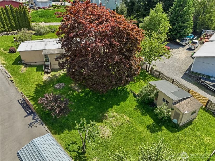 Property photo for 32711 Commission Avenue, Black Diamond photo 25