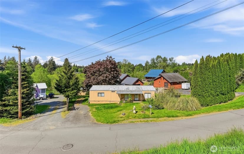 Property photo for 32711 Commission Avenue, Black Diamond photo 34