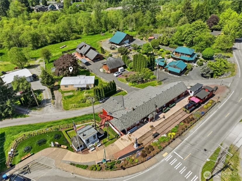 Property photo for 32711 Commission Avenue, Black Diamond photo 28