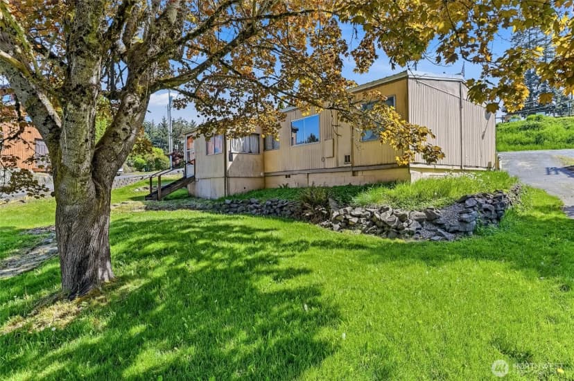 Property photo for 32711 Commission Avenue, Black Diamond photo 20